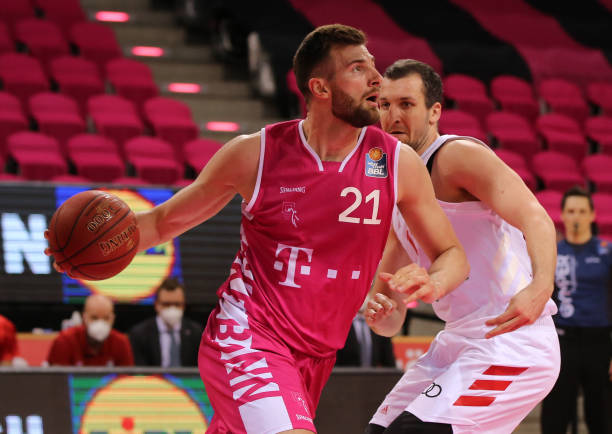 比赛气氛几 比赛气氛几