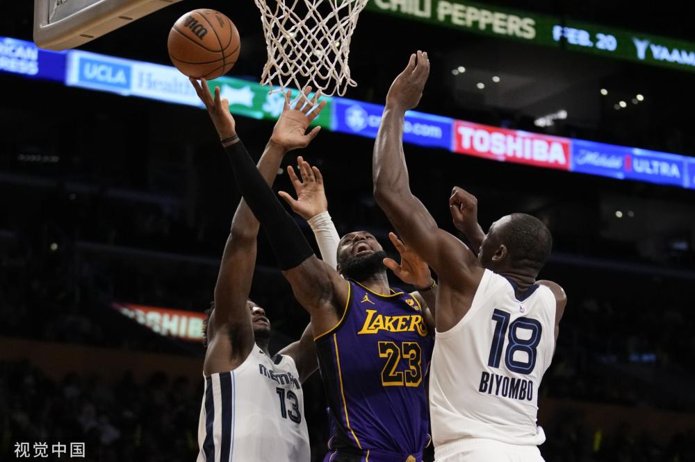 场上发挥 场上发挥