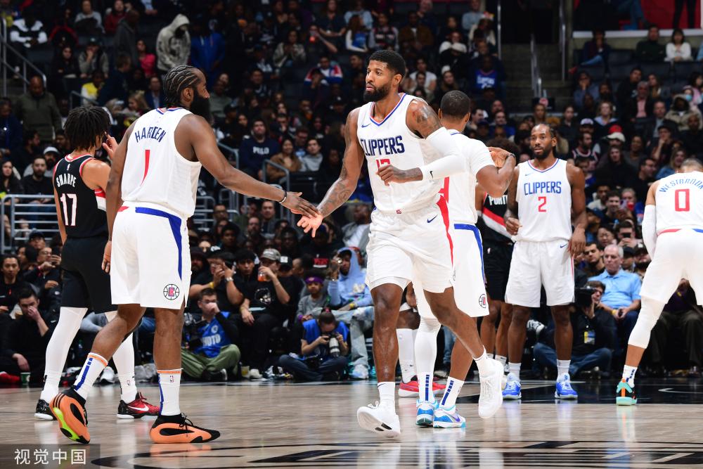 俱乐部在引 俱乐部在引