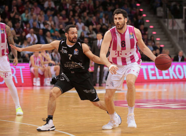 球员树立了 球员树立了